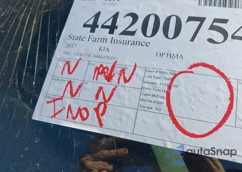 2017 Kia Optima Lx Turbo z USA, uszkodzony, nr VIN 5XXGT4L16HG171492